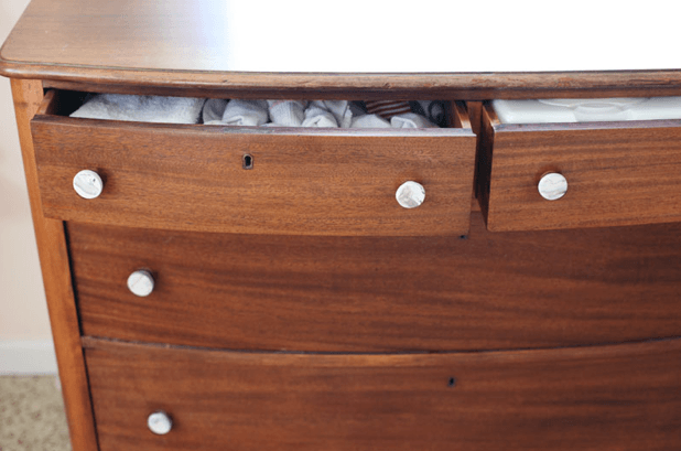 8 шкафов и комодов, которые невероятно преобразились с помощью обычных ручек