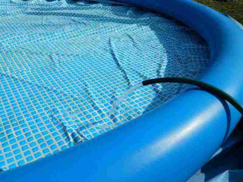 Как ухаживать за бассейном в саду: 7 важных советов