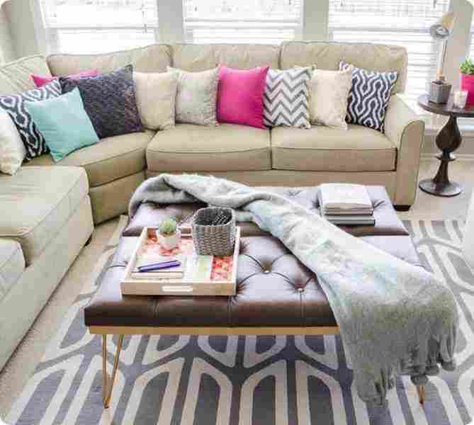 Новая жизнь старого дивана: 7 идей для обновления 