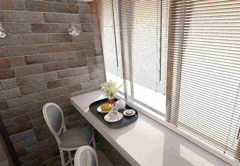 Подоконник на балконе