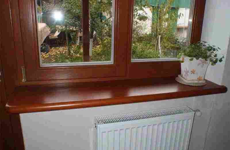 Подоконник на балконе