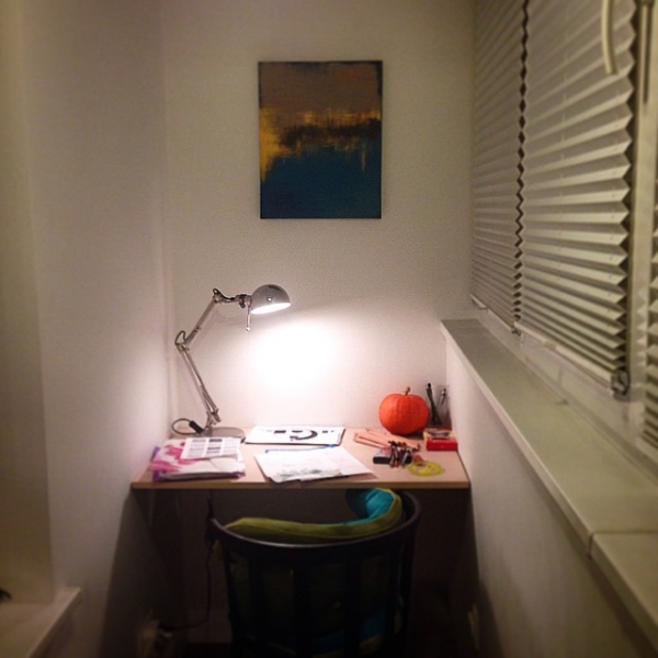 Подоконник на балконе