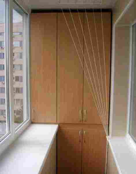 Встроенный шкаф на балкон 