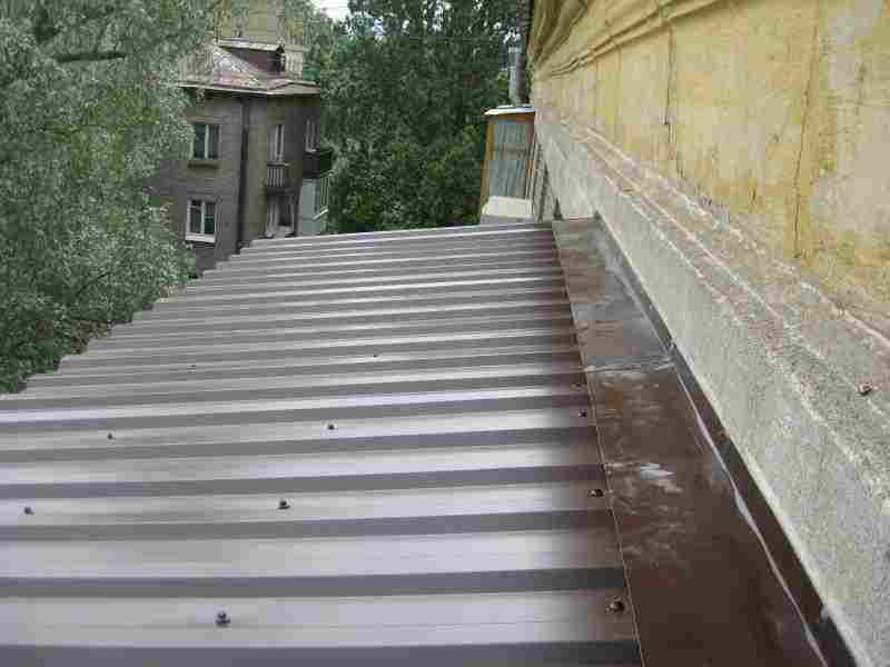 Ремонт крыши балкона