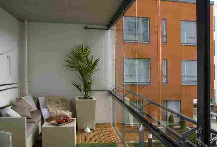 Безрамное остекление балконов