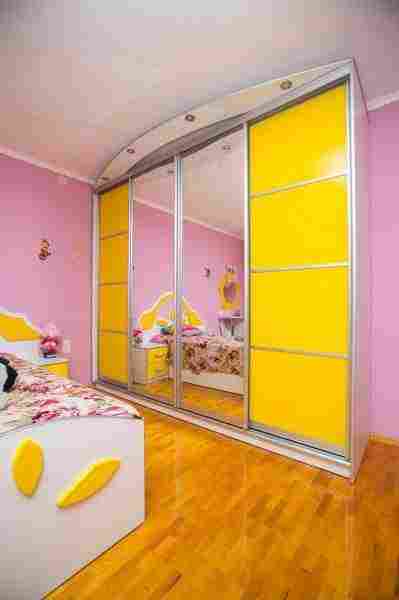 Шкаф-купе в детскую