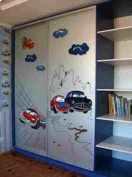 Шкаф-купе в детскую