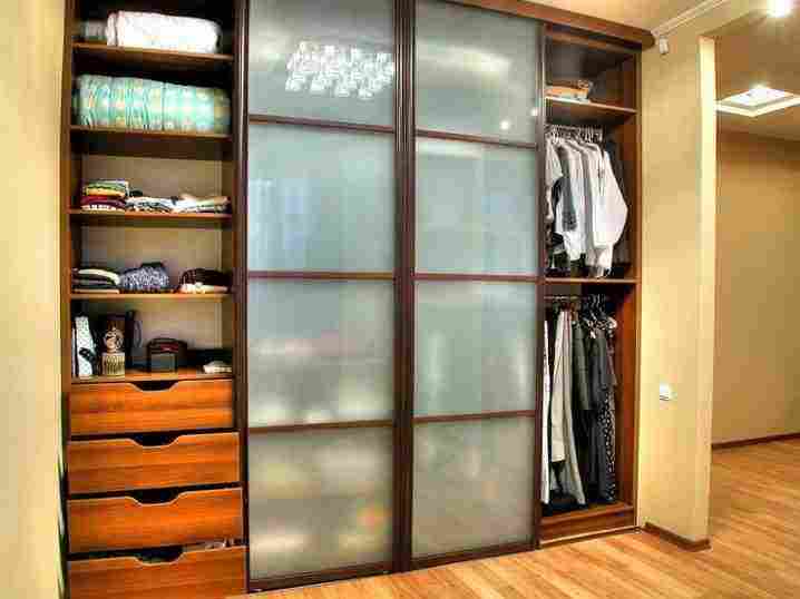 Шкаф-купе в спальню и его внутренне наполнение