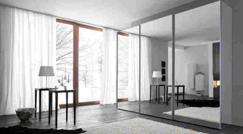 Шкаф-купе в спальню и его внутренне наполнение