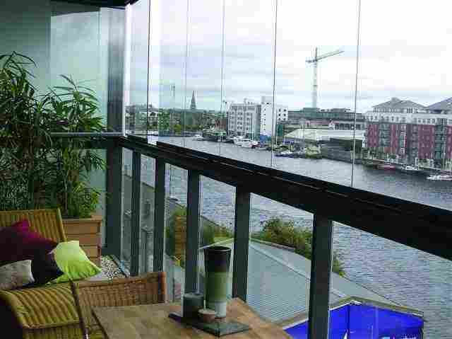 Безрамное остекление балконов