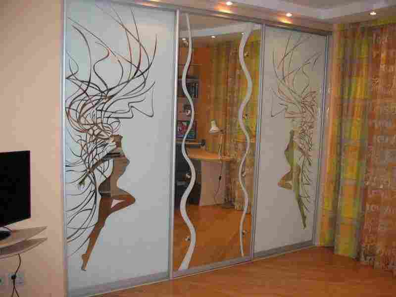 Шкаф-купе в детскую