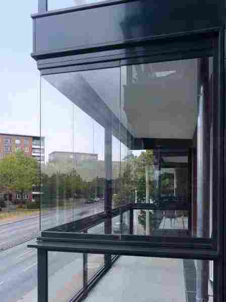 Безрамное остекление балконов