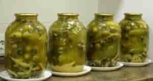 Огурцы на зиму без уксуса, без сахара и без подвала: хрустящие, в меру резкие…