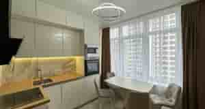 Однокомнатная квартира, площадью 41 кв.м. Свежий ремонт. В квартире не жили. Полная комплектация. Большая…