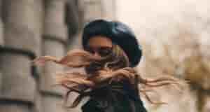 Требуется печатальница текстов. Почасовая оплата (можно и без опыта). Можно с телефона тоже подрабатывать….