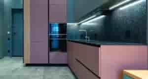 Друзья, вот такая красота получилась. Фурнитура Блюм, техника встроенная. Гладкие фасады из пластика. Кухня…